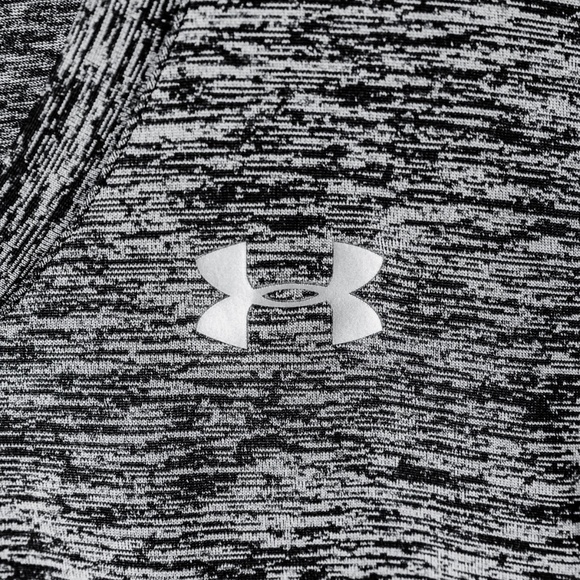 Under Armour Women's UA Tech™ V-Neck Twist Short Sleeve: Steel / Black; Size XL - Picture 5 of 7